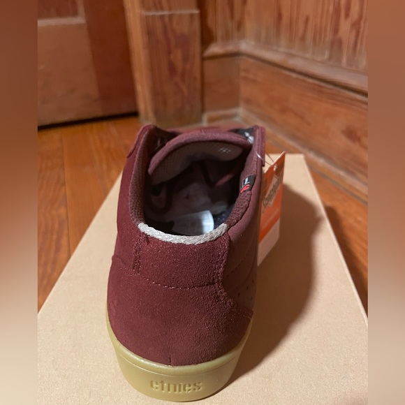 BRAND NEW JAMESON MID CRANK! Comfort! Durability! Wears EXCELLENT W/ EVERYTHING! - Picture 3 of 7